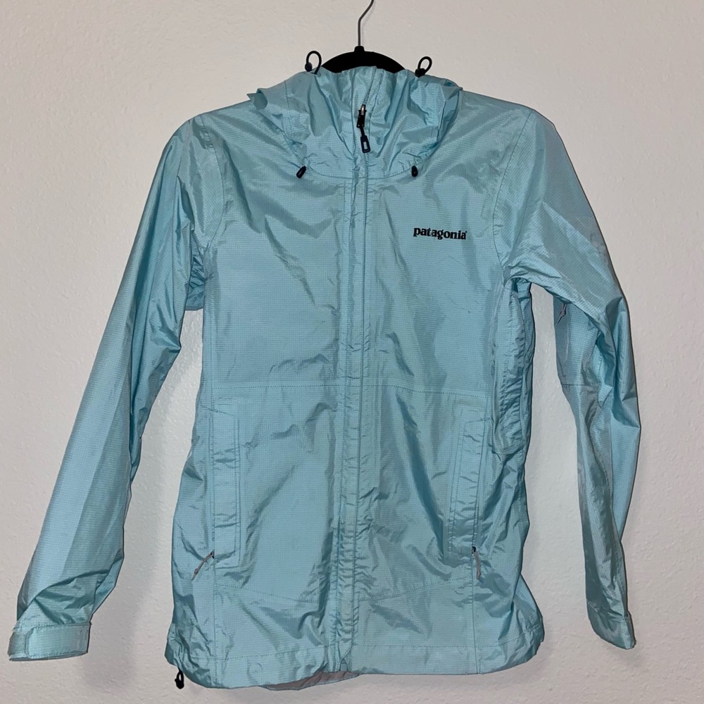 Patagonia Women’s Rain Jacket Aqua, XS, Great Condition